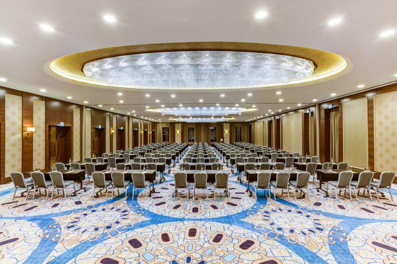 Sheraton Grand Samsun Hotel מראה חיצוני תמונה